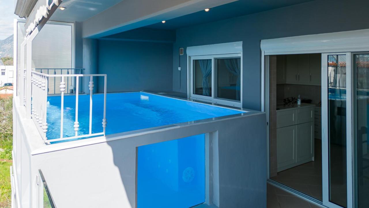 Grand Suites With Private Pools กาลามาตา ภายนอก รูปภาพ