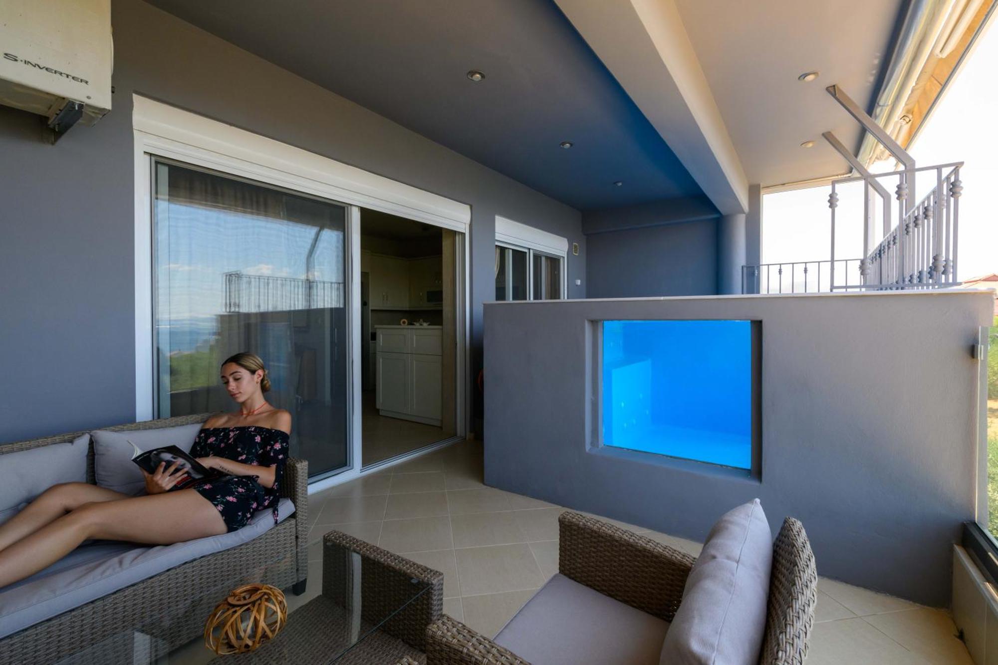 Grand Suites With Private Pools กาลามาตา ภายนอก รูปภาพ